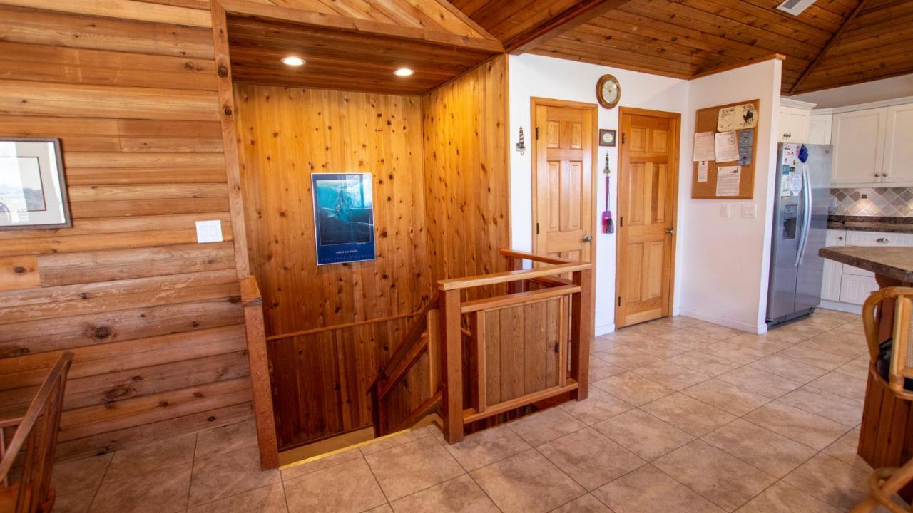 Wl933, Tale Of The Whale- Oceanfront, Private Beach Access, Gas Fireplace, Ocean Views 코롤라 외부 사진